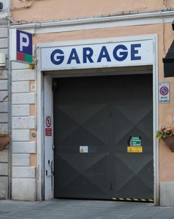 Hotel Touring Livorno Zewnętrze zdjęcie