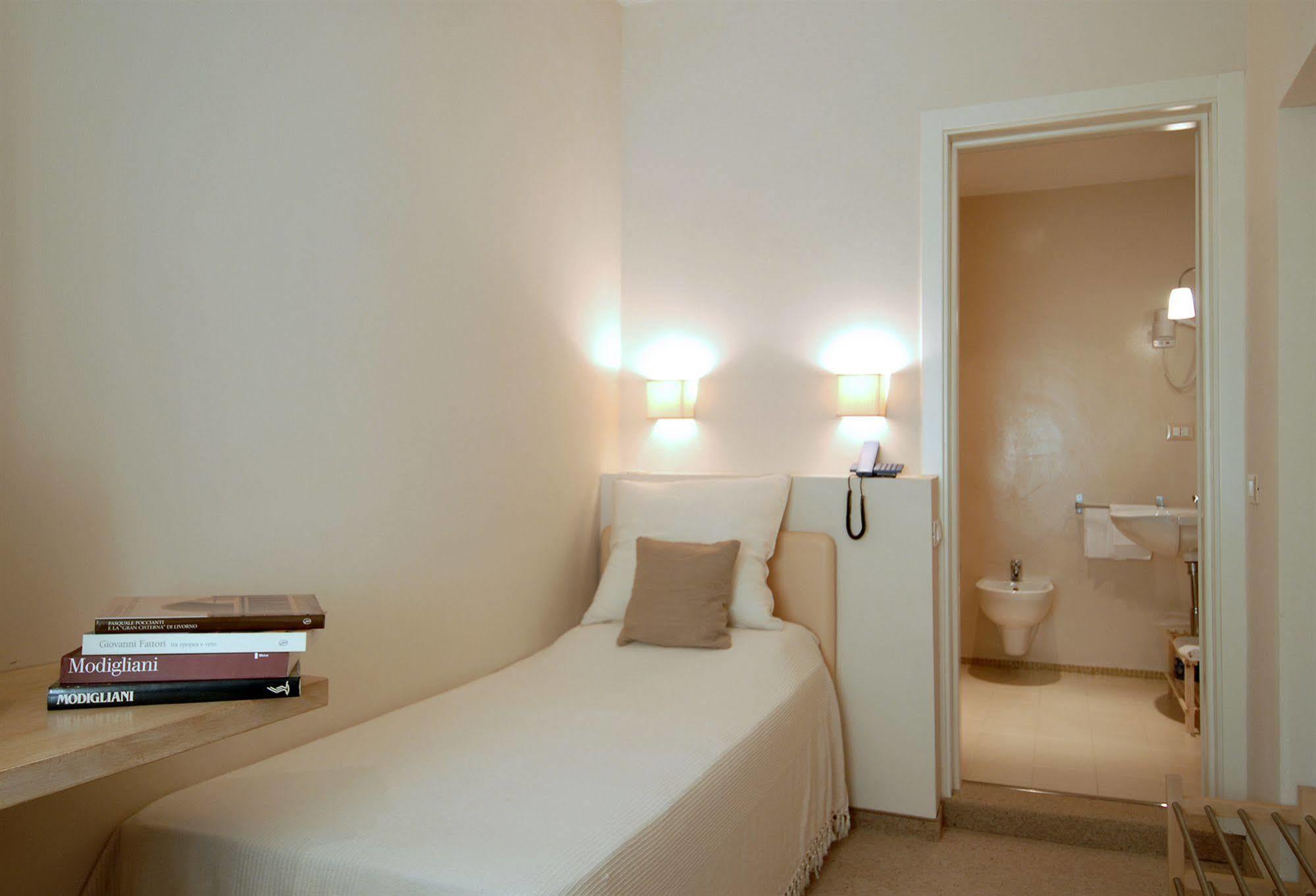 Hotel Touring Livorno Zewnętrze zdjęcie
