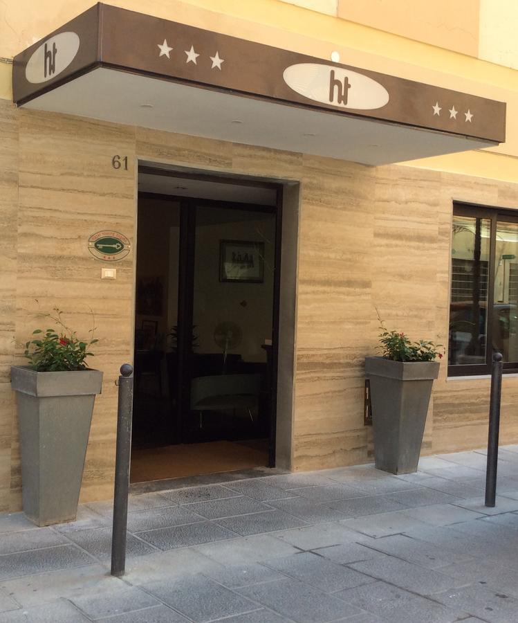 Hotel Touring Livorno Zewnętrze zdjęcie